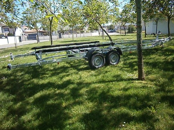 REBOQUE DE BARCO - NQNA.700.200 J14 G